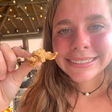 ella shepherd (@ellaashepp) • Instagram photos and videos