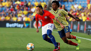 Orellana begann seine profikarriere im jahr 2005 bei audax italiano in chile. Fabian Orellana Recuerda Su Gol Historico Ante Argentina Y Se Muestra Optimista De Cara A Clasificatorias Emol Com
