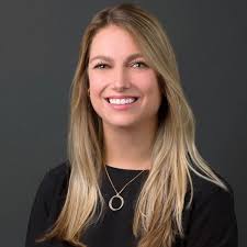 Nicole Bisson's Instagram, Twitter & Facebook