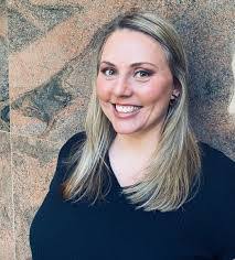 Susan Hodgson's Instagram, Twitter & Facebook