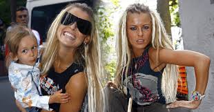 12 marca 1978 w łodzi w 2007 otworzyła szkołę tańca mandaryna dance studio. Mandaryna Konczy 41 Lat Pamietacie Jak Wygladala Na Poczatku Kariery Kozaczek