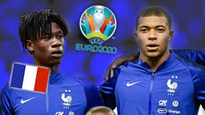Qualifiée pour l'euro 2020, l'équipe de france a sept mois de travail pour « rester tout en haut », entre effectif à fignoler, animation offensive à retrouver, et, dès dimanche en albanie, première place de groupe à assurer pour espérer un tirage au sort plus favorable. La Pepite Camavinga En Equipe De France Pour L Euro 2020 Ln Youtube