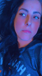 Keisha Cotton's Instagram, Twitter & Facebook