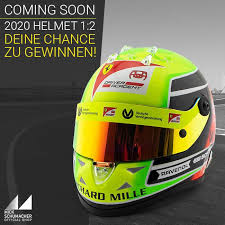 Pre order mick schumacher 2021 haas schuberth 1:2 helmet £135 £ 15.00 robert kubica 2021 alfa romeo bell 1:2 helmet £ 110.00 sir jackie stewart full face bell 1:2 helmet Micks 2020 1 2 Helm Noch Vor Dem Offiziellen Release Zu Gewinnen Michael Und Mick Schumacher Fan Club Kerpen E V
