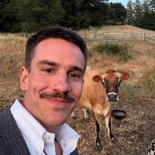 Playing a free solo pop up show tomorrow (June 11) at Garage Sale Vintage  in East Nashville to celebrate the release of “Drug Dealer” INFO: June 11th  747 Douglas Ave Ste 101