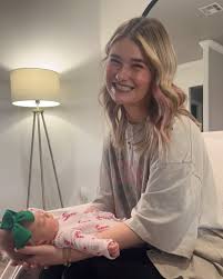 amber curling (@amber_curling_) • Instagram photos and videos