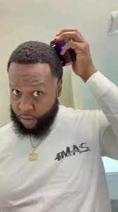 What do you guys think about this ? I A clipper brush for waves 🤔🧐  @4mas_grooming . . . . . . . #selfcutsystem #viral #fypシ #newproduct  #360waves #fade #haircut #menshair #fypシ #barber #newproduct ...