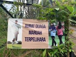 Bukit besar merupakan salah satu lokasi jogging yang paling digemari di sekitar kuala terengganu. Bukit Besar Trail Hike Kuala Terengganu Terengganu Malaysia Pacer