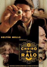 Pedro (selton mello) ainda acredita no conceito do casamento, enquanto que carlos (vladimir brichta) não aceita a possibilidade de que um homem. O Cheiro Do Ralo 2006 Imdb