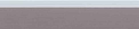Light melamine dinnerware complements your table. Kantensuche