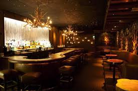 From boutique clubs onking's road to gastro pubs perfect for lazy sundays, we reveal all the top places in london to spot the made in chelsea cast sipping on champagne and dancing the night away in style. 26 Hollywood Bars That Don T Suck Hollywood Los Angeles The Infatuation