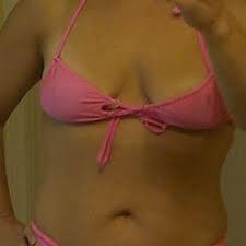 Celebrities get camel toes just like us —camel toe means a woman's pants are so tight that you can read her lips, and even celebrities are sometimes guilty of this fashion faux pas. Bikini Cameltoe Voyeur Web