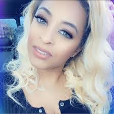 Sasha Greene's Instagram, Twitter & Facebook