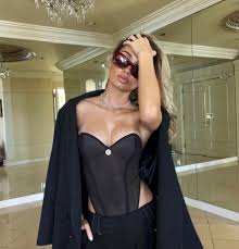 10 OnlyFans beauty model Sexy Kitten Porn Blog