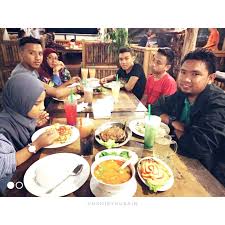 Semua kedai makan best di kl untuk nasi kandar terletak di jalan tunku abdul rahman. Syok Makan Malam Di Nr Cafe Heritage Kuala Terengganu Bersama Keluarga Husniey Husain