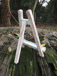 Woodworkingfurniturechair In 2020 Diy Table Top Diy Easel Easel