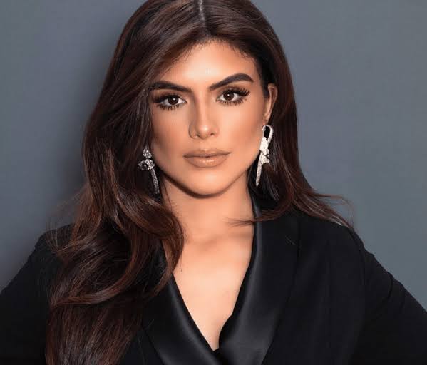 Miss Universo publica video con la visita a sus oficinas de Miss Costa Rica  2022, María