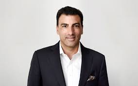 By 2006, dario had moved to los angeles and was working with arie dixon of tommy boy records. 2dm Immobilienberater In Munchen Unternehmen