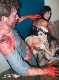 Andy San Dimas & Joanna Angel fuck a zombie - XXX Dessert - Picture 13