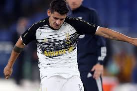 They welcomed twins, alessandro and leonardo, on july 29, 2018 followed by a son named edoardo in september 2020. Juventus Turin Cytomegalovirus Alvaro Morata Muss Pausieren