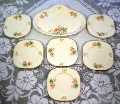 90+ floral patterns, vectors, images, unlimited download vector psd, ai, png, eps format. Vintage Alfred Meakin Serving Platter And 6 Plates 1940s Etsy Serving Platters Plates Platters