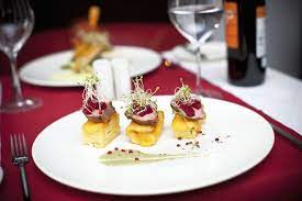 Restaurant Bar Andel S Hotel Cracow 4 Stars Poland Restaurant Recipes Food Fancy Restaurant