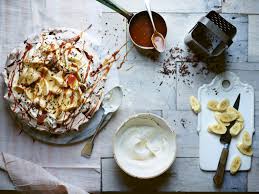 Take the music to the kitchen this st patrick's day while you cook delicious, traditional recipes from the emerald isle's. Recipe Rachel Allen S Easy Chocolate Pavlova With Salted Caramel Sauce Houseandhome Ie