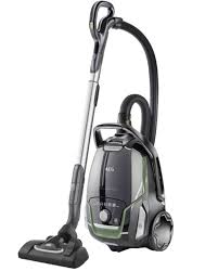 Test hat teppiche eingekauft und ins labor geschickt. Aeg Vx9 2 Oko Im Test Nachhaltig Und Starkes Staubsaugen Auf Teppich Hartboden