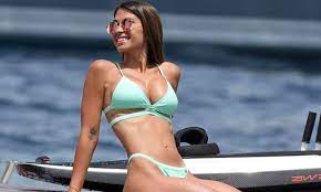 Antonela Rocuzzo's best bikini moments with her husband Lionel Messi