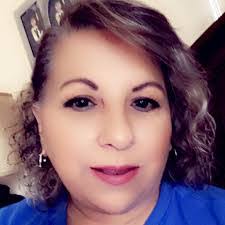 Ludy Salinas's Instagram, Twitter & Facebook