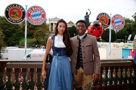 Алаба давид (david alaba) футбол защитник австрия 24.06.1992. Oktoberfest David Alaba Zeigt Sich Mit Neuer Freundin News At