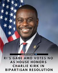 The 29th annual Newport Flower Show returned to Rosecliff in Newport, Rhode  Island this past weekend, welcoming floral designers, horticulturists,  botanical artists, and photographers from across the country. Organized by  the @newport.mansions,