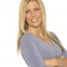 Amy Calvert (@CoastalEstates)