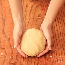 If using a food processor, pulse the butter and flour together until the mix resembles fine breadcrumbs. Mary Berrys Short Crust Pastry Recipe Pastry Recipe Fresh Berry Tart With Vanilla Pastry Cream Tasty Kitchen Click Here For More Delicious Mary Berry Recipes Serve Ace