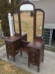 Gorgeous Antique Makeup Vanity Choose Color Antique Makeup Vanities Gorgeous Antiques Makeup Vanity