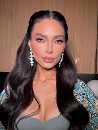 ✨ El rostro de una reina… y el corazón de una aún más grande 🫶🏻 Tuve el  honor de maquillar a la bellísima @isabellch Miss Universe Baja California  Sur 2025 para @missuniverse.mexico