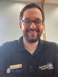 Yesterday I helped out at the New Lynn community information center to  connect people who had been victims of the Auckland flooding with their  insurance providers.