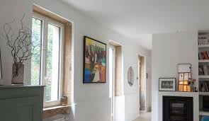 Lorsque ce sont les menuiseries qui sont touchées, il est également possible de procéder à des réparations, seulement si les dommages sont minimes et rattrapables. Changer Ses Fenetres 10 Questions Reponses Avant De Se Lancer Cote Maison