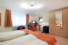 4,4 von 5 sternen 7.076. Hotel Pension Stern In Bad Buchau Gabinohome