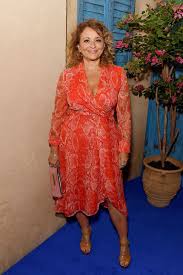With more good than bad in the world, let's shine a light on the good & bring some brightness to our day! Loose Women S Nadia Sawalha Announces Exciting New Project