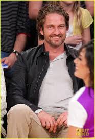 This website is not affiliated with or endorsed by los angeles lakers in any way. Gerard Butler Enjoys The View At A Basketball Game Between The Oklahoma City Thunder And The Los Angeles Lakers At Staples Center O Gerard Butler Gerard Lakers