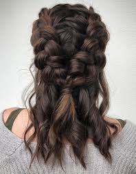 How To Braid Hairstyles For Short Hair Braid Hairstyles Easy Tutorial Hairstyles Braid And Curls In 2020 Medium Hair Styles Short Hair Styles Braided Hairstyles
