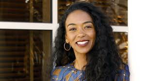 Ananda Lewis family: All