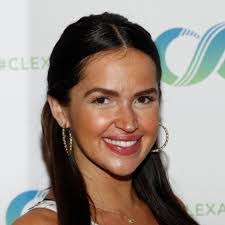 Alexa Cooper's Instagram, Twitter & Facebook