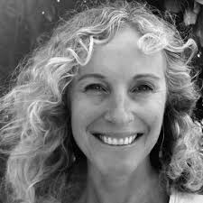 Carer therapy in Martyr Worthy, SO21