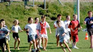 Bei den einen babys ist es schon nach neun monaten so ab wann fangen kinder an zu sprechen und was tun. Aufwarmen Mit Kindern Fangspiele Ratgeber Tipps Aufwarmtraining
