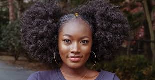 Emmaline Kelly's Instagram, Twitter & Facebook