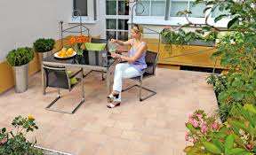 Lesen sie alles über geeignete terrassenhölzer wie bangkirai, holzfliesen oder terrassendielen, oder alternativen wie wpc. Terrasse Bauen Selbst De