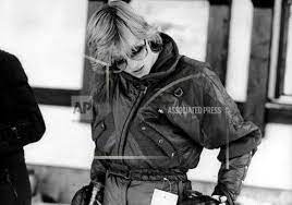 Pin By Margo Greene On Princess Diana On Skiing Holidays Princess Diana Pictures Princess Diana Princess Diana Rare