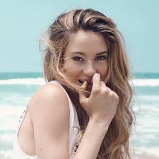 Shaleen Johnson (@shaleenjohnson)